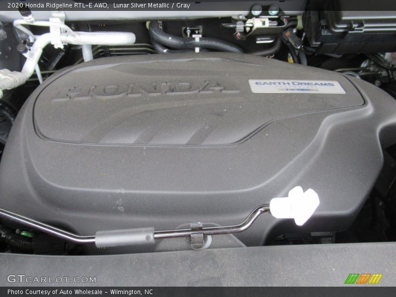 Lunar Silver Metallic / Gray 2020 Honda Ridgeline RTL-E AWD