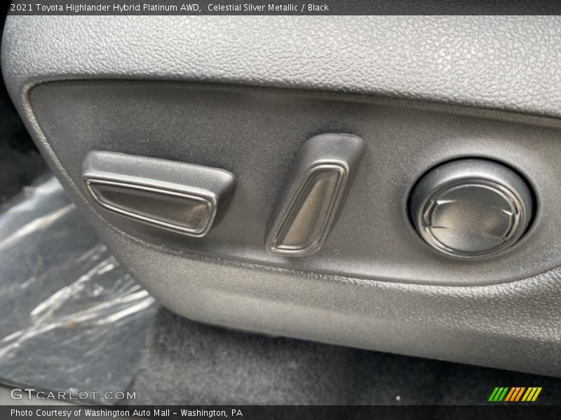 Celestial Silver Metallic / Black 2021 Toyota Highlander Hybrid Platinum AWD