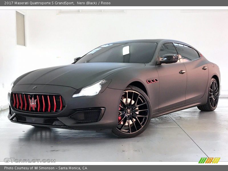 Nero (Black) / Rosso 2017 Maserati Quattroporte S GrandSport