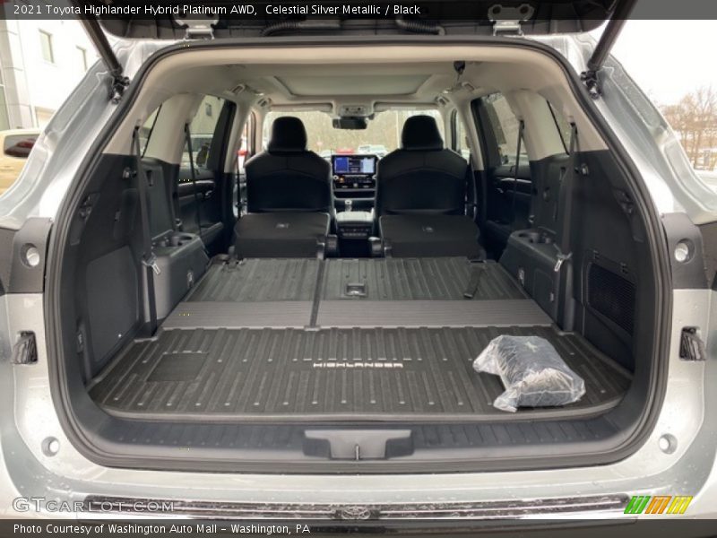  2021 Highlander Hybrid Platinum AWD Trunk