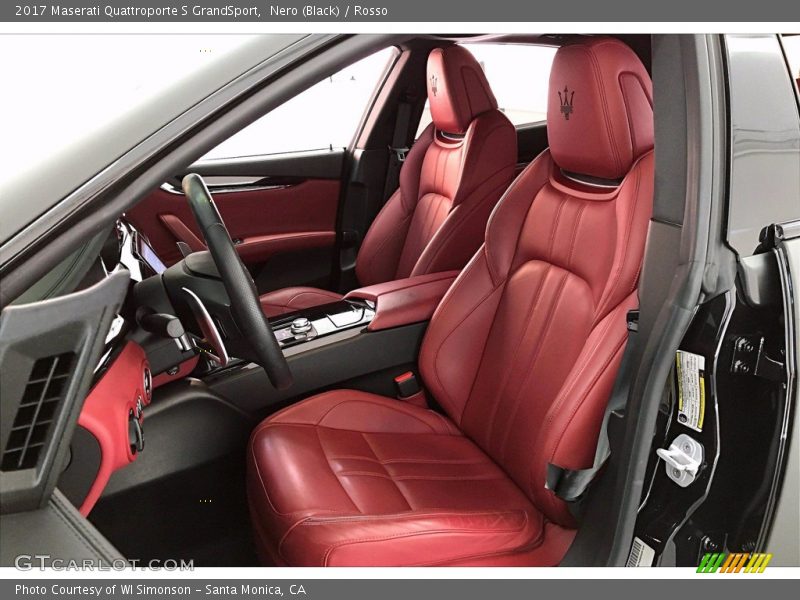 Front Seat of 2017 Quattroporte S GrandSport