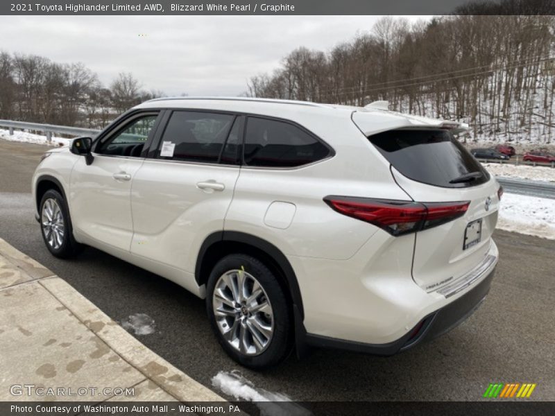 Blizzard White Pearl / Graphite 2021 Toyota Highlander Limited AWD