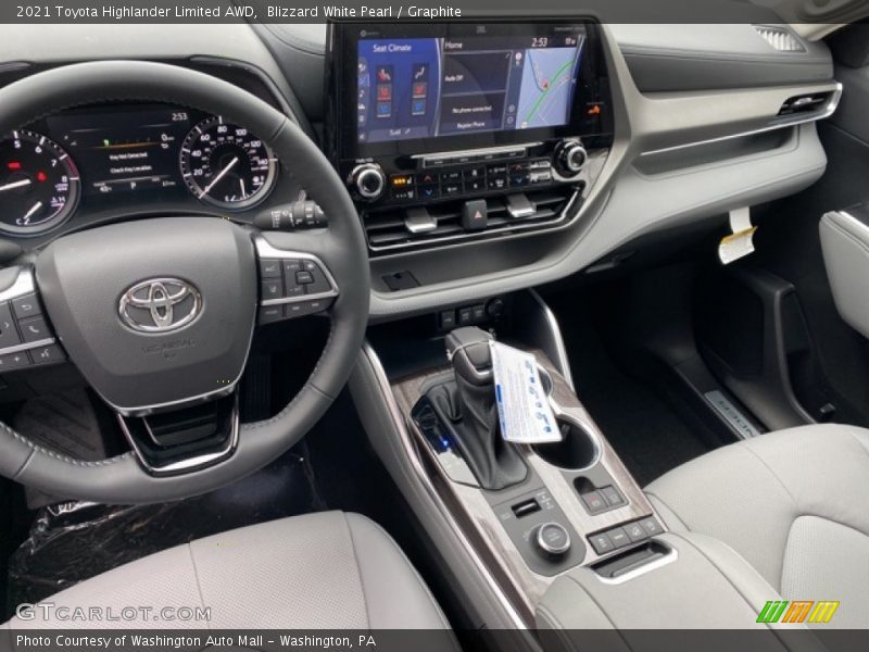 Blizzard White Pearl / Graphite 2021 Toyota Highlander Limited AWD