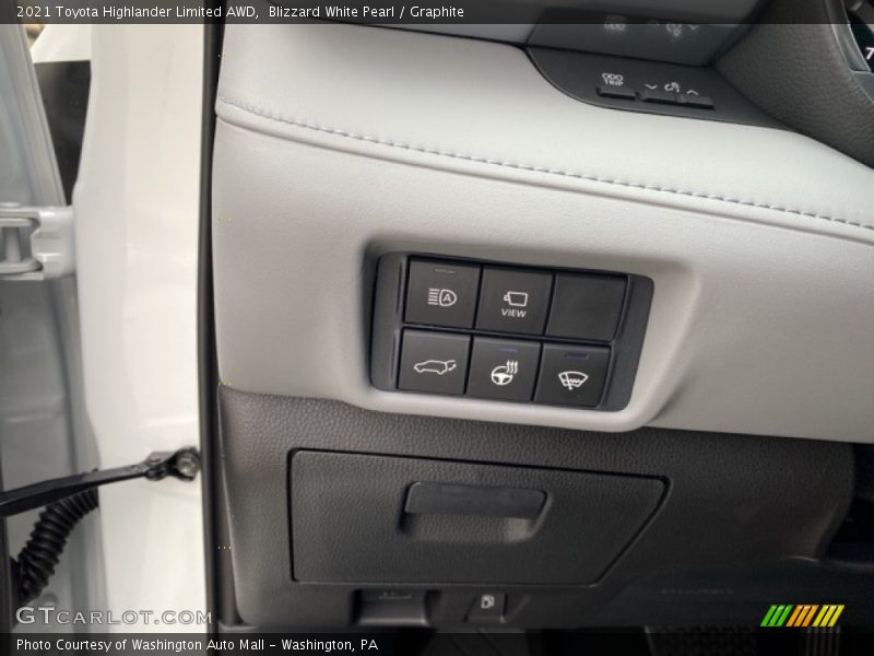 Blizzard White Pearl / Graphite 2021 Toyota Highlander Limited AWD