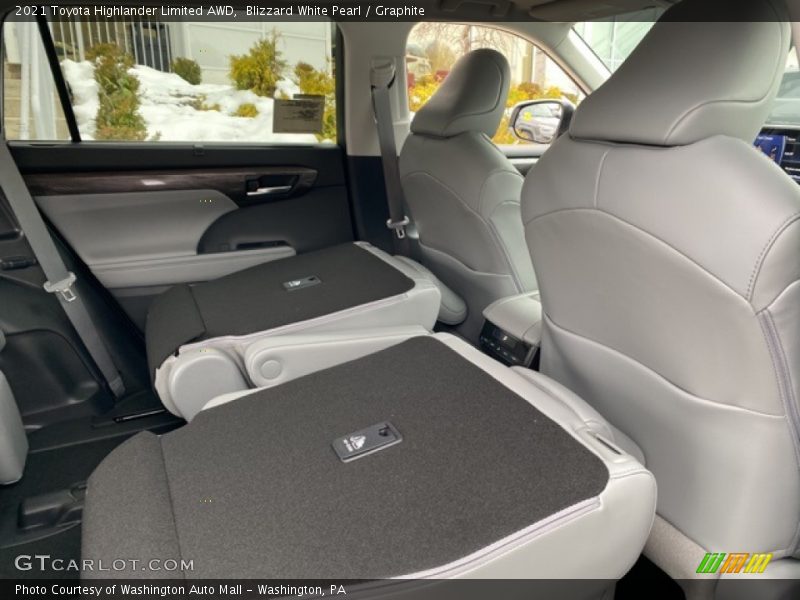 Blizzard White Pearl / Graphite 2021 Toyota Highlander Limited AWD