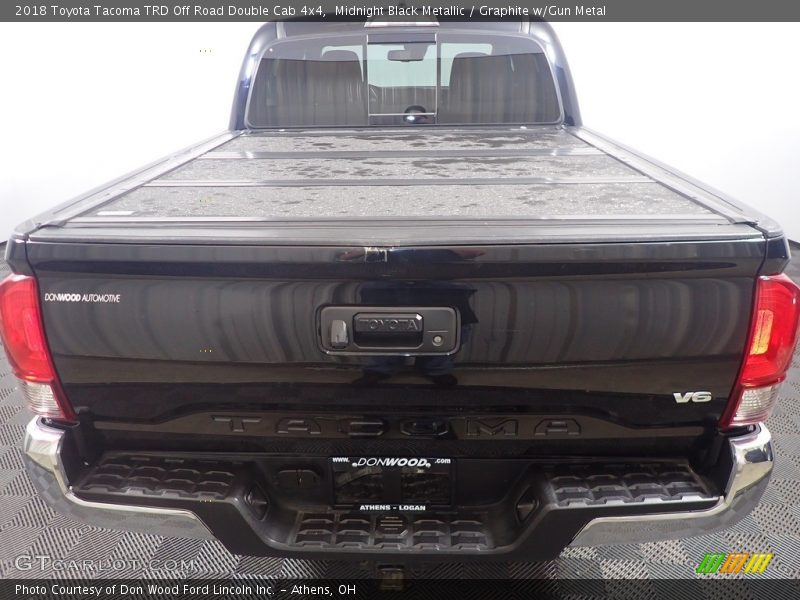 Midnight Black Metallic / Graphite w/Gun Metal 2018 Toyota Tacoma TRD Off Road Double Cab 4x4