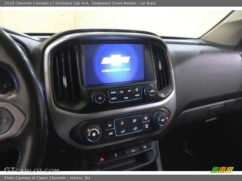 Deepwood Green Metallic / Jet Black 2018 Chevrolet Colorado LT Extended Cab 4x4