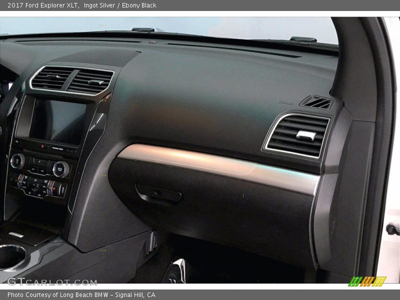 Ingot Silver / Ebony Black 2017 Ford Explorer XLT