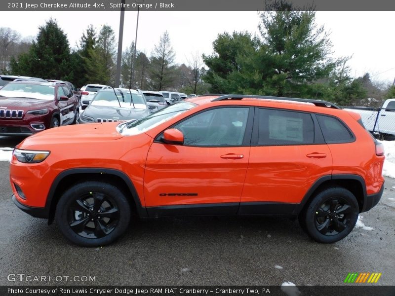  2021 Cherokee Altitude 4x4 Spitfire Orange