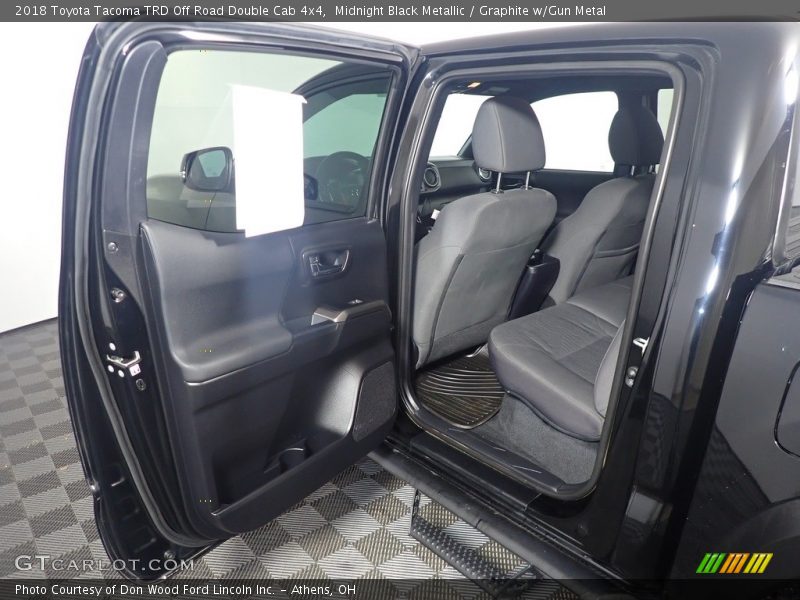 Midnight Black Metallic / Graphite w/Gun Metal 2018 Toyota Tacoma TRD Off Road Double Cab 4x4