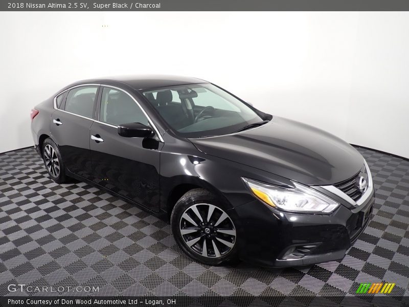 Super Black / Charcoal 2018 Nissan Altima 2.5 SV