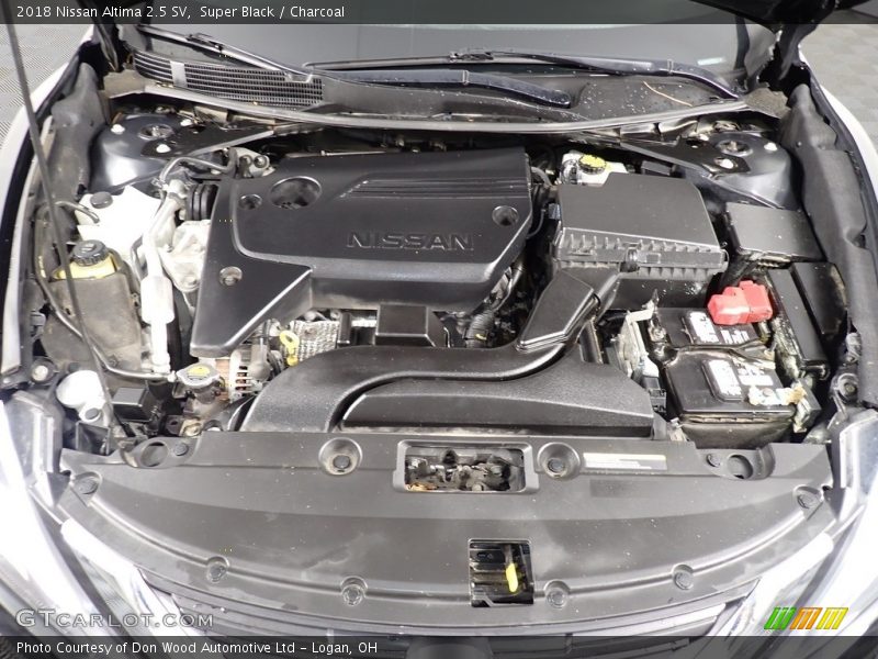Super Black / Charcoal 2018 Nissan Altima 2.5 SV