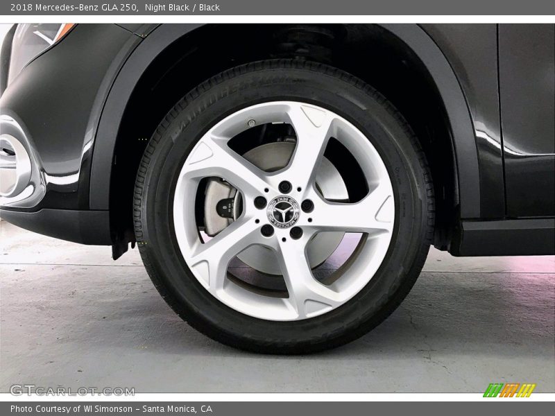 Night Black / Black 2018 Mercedes-Benz GLA 250