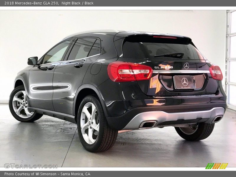 Night Black / Black 2018 Mercedes-Benz GLA 250