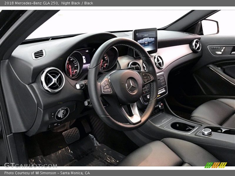 Night Black / Black 2018 Mercedes-Benz GLA 250