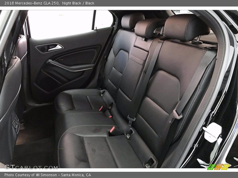 Night Black / Black 2018 Mercedes-Benz GLA 250