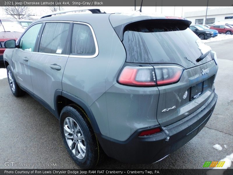 Sting-Gray / Black 2021 Jeep Cherokee Latitude Lux 4x4