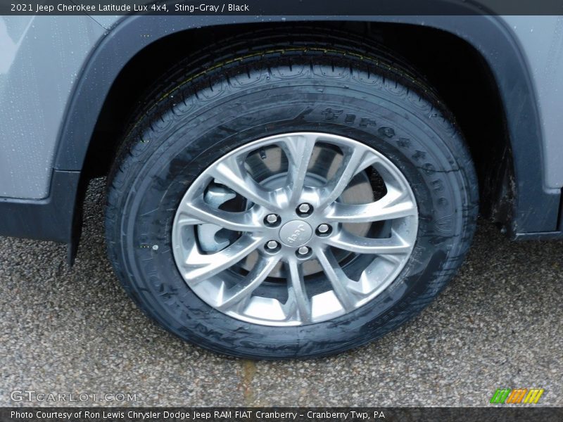 Sting-Gray / Black 2021 Jeep Cherokee Latitude Lux 4x4