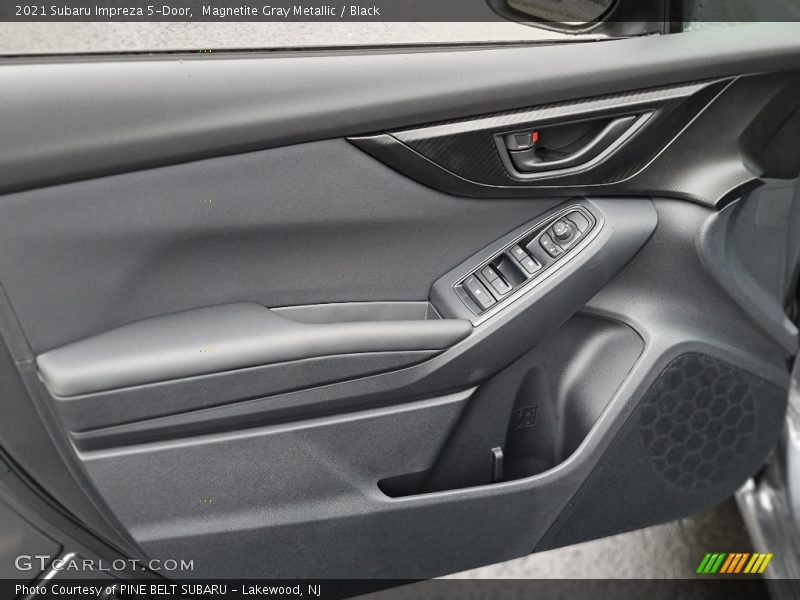 Magnetite Gray Metallic / Black 2021 Subaru Impreza 5-Door