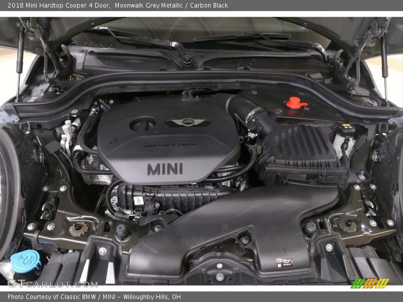 Moonwalk Grey Metallic / Carbon Black 2018 Mini Hardtop Cooper 4 Door