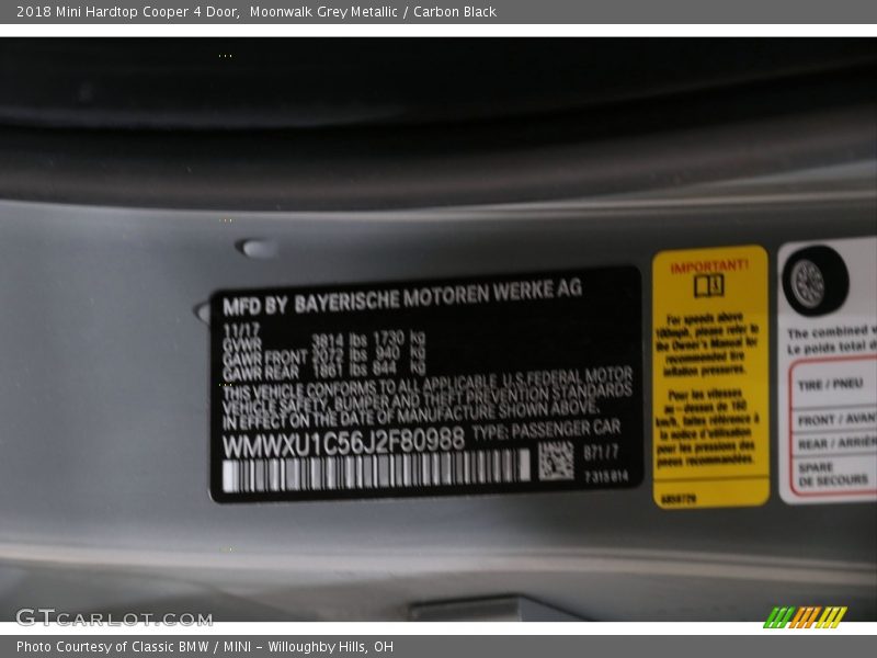 Moonwalk Grey Metallic / Carbon Black 2018 Mini Hardtop Cooper 4 Door