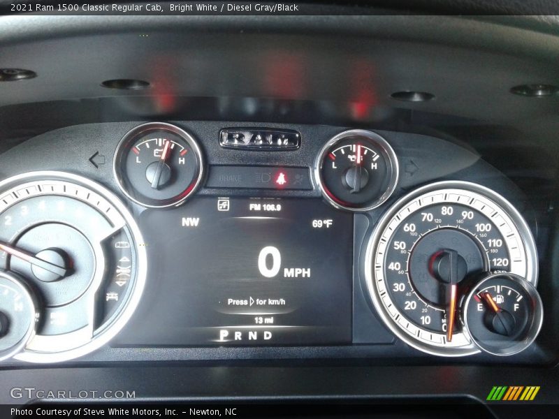  2021 1500 Classic Regular Cab Classic Regular Cab Gauges