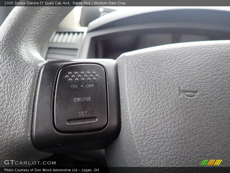 Flame Red / Medium Slate Gray 2005 Dodge Dakota ST Quad Cab 4x4
