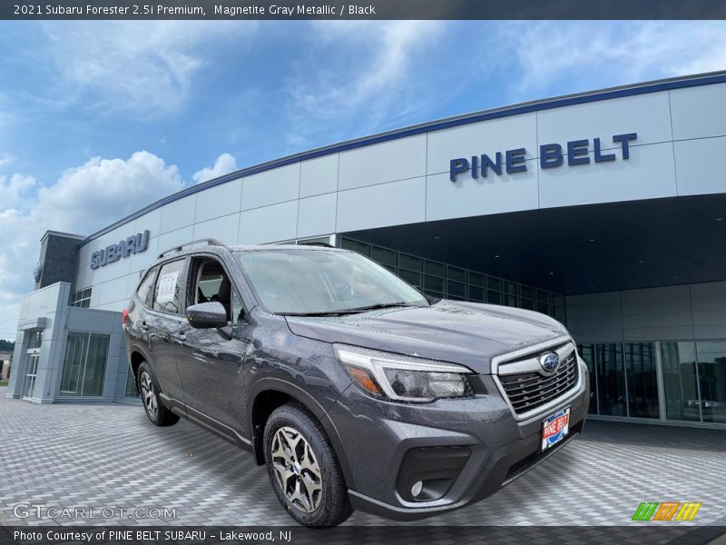 Magnetite Gray Metallic / Black 2021 Subaru Forester 2.5i Premium