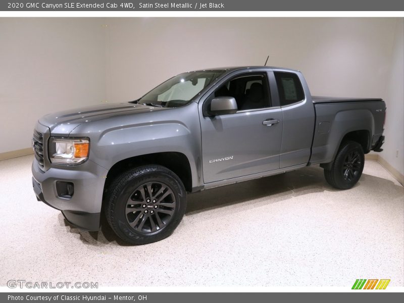 Satin Steel Metallic / Jet Black 2020 GMC Canyon SLE Extended Cab 4WD