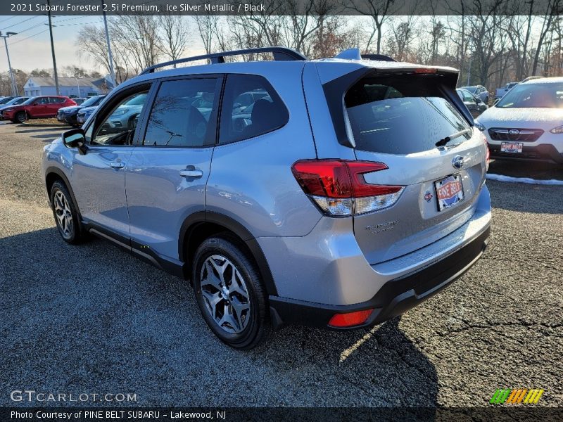 Ice Silver Metallic / Black 2021 Subaru Forester 2.5i Premium