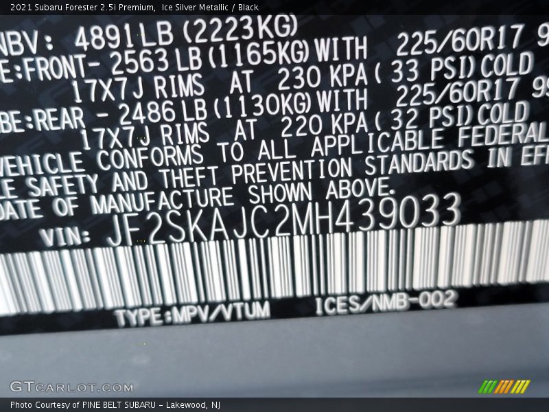 Ice Silver Metallic / Black 2021 Subaru Forester 2.5i Premium