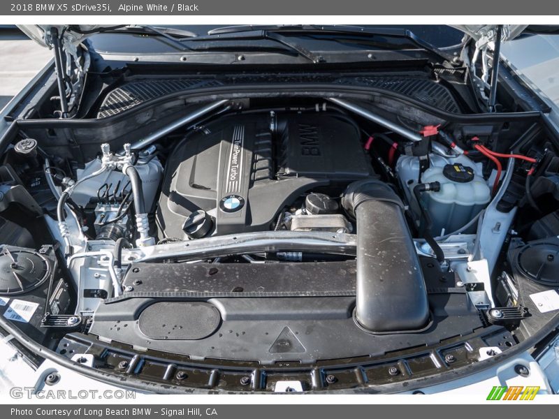 Alpine White / Black 2018 BMW X5 sDrive35i