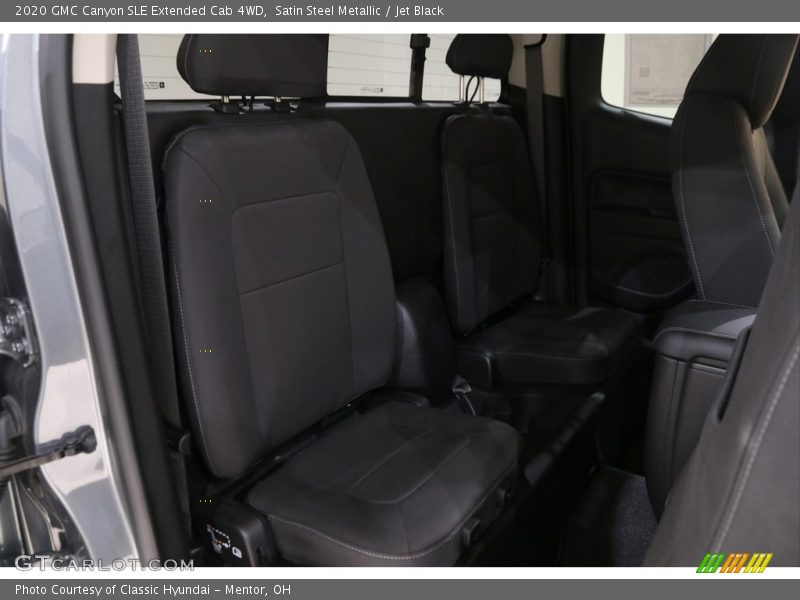Satin Steel Metallic / Jet Black 2020 GMC Canyon SLE Extended Cab 4WD