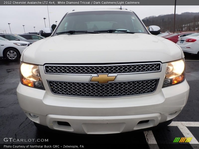 White Diamond Tricoat / Dark Cashmere/Light Cashmere 2012 Chevrolet Avalanche LTZ 4x4