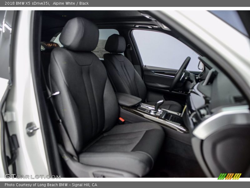 Alpine White / Black 2018 BMW X5 sDrive35i