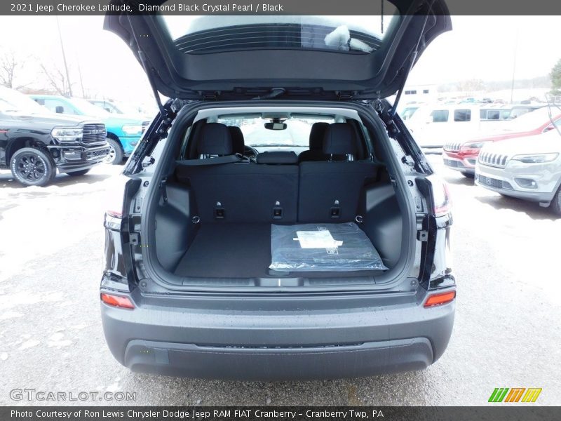 Diamond Black Crystal Pearl / Black 2021 Jeep Cherokee Latitude