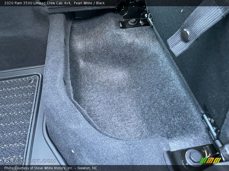 Pearl White / Black 2020 Ram 3500 Limited Crew Cab 4x4