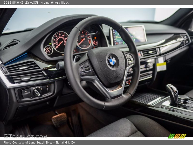 Alpine White / Black 2018 BMW X5 sDrive35i