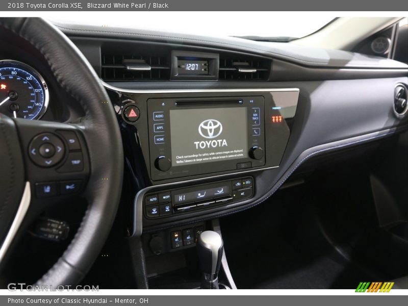 Blizzard White Pearl / Black 2018 Toyota Corolla XSE