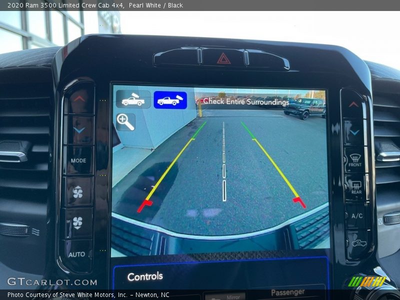 Pearl White / Black 2020 Ram 3500 Limited Crew Cab 4x4