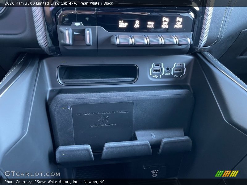 Pearl White / Black 2020 Ram 3500 Limited Crew Cab 4x4