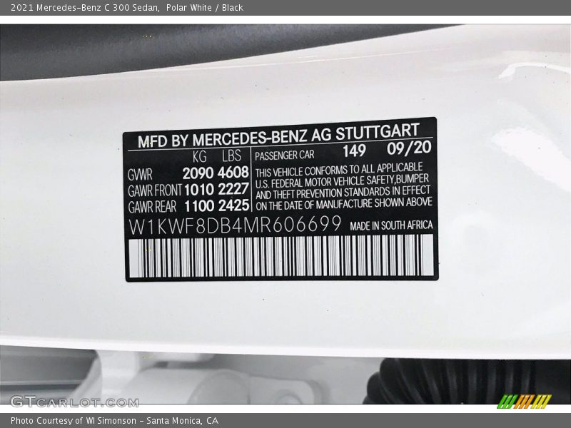 Polar White / Black 2021 Mercedes-Benz C 300 Sedan