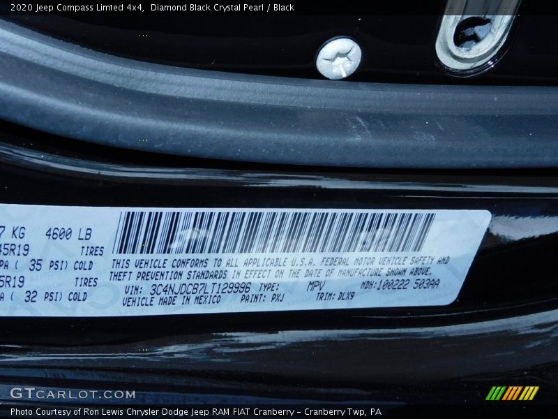 Diamond Black Crystal Pearl / Black 2020 Jeep Compass Limted 4x4