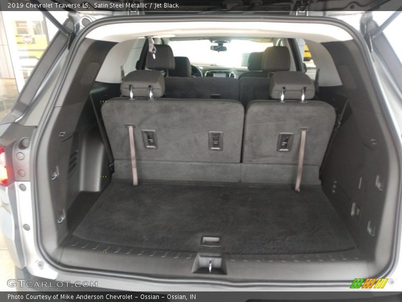 Satin Steel Metallic / Jet Black 2019 Chevrolet Traverse LS
