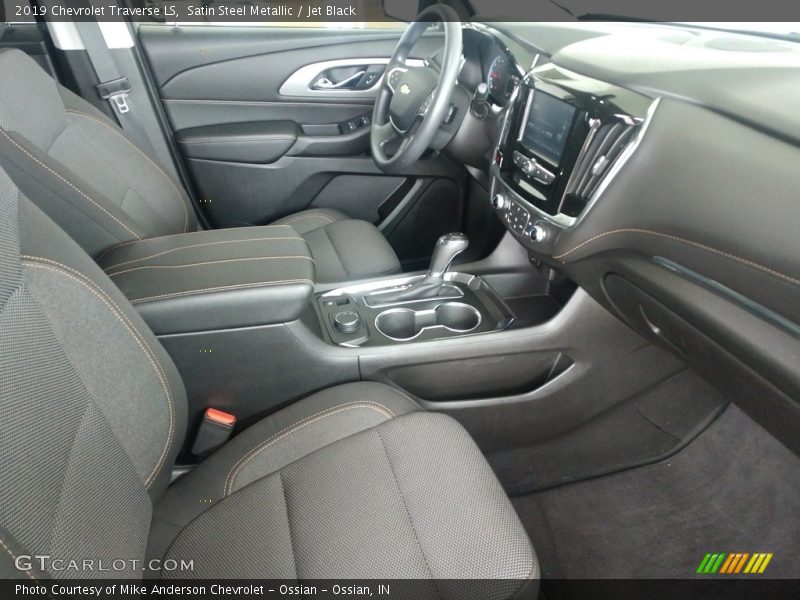 Satin Steel Metallic / Jet Black 2019 Chevrolet Traverse LS