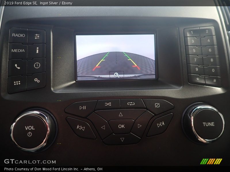 Ingot Silver / Ebony 2019 Ford Edge SE