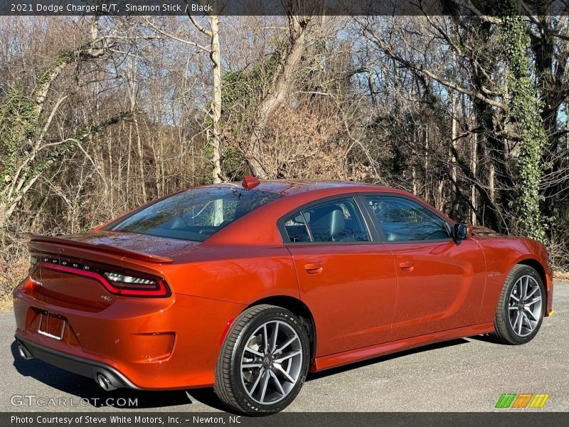 Sinamon Stick / Black 2021 Dodge Charger R/T
