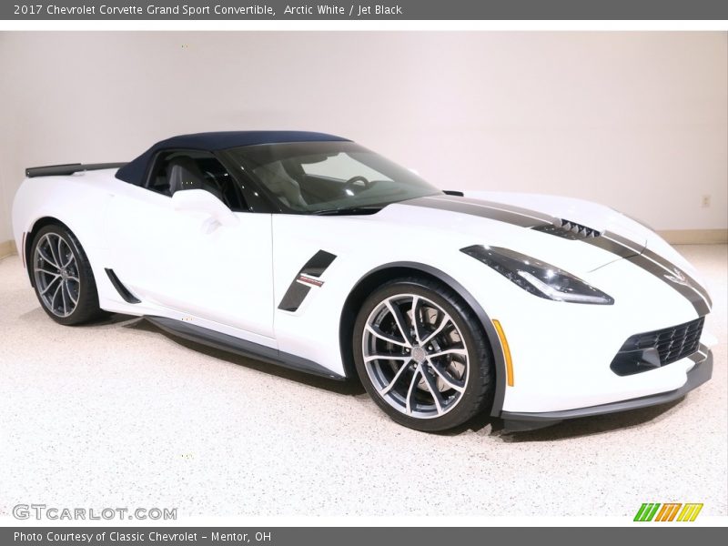 Arctic White / Jet Black 2017 Chevrolet Corvette Grand Sport Convertible