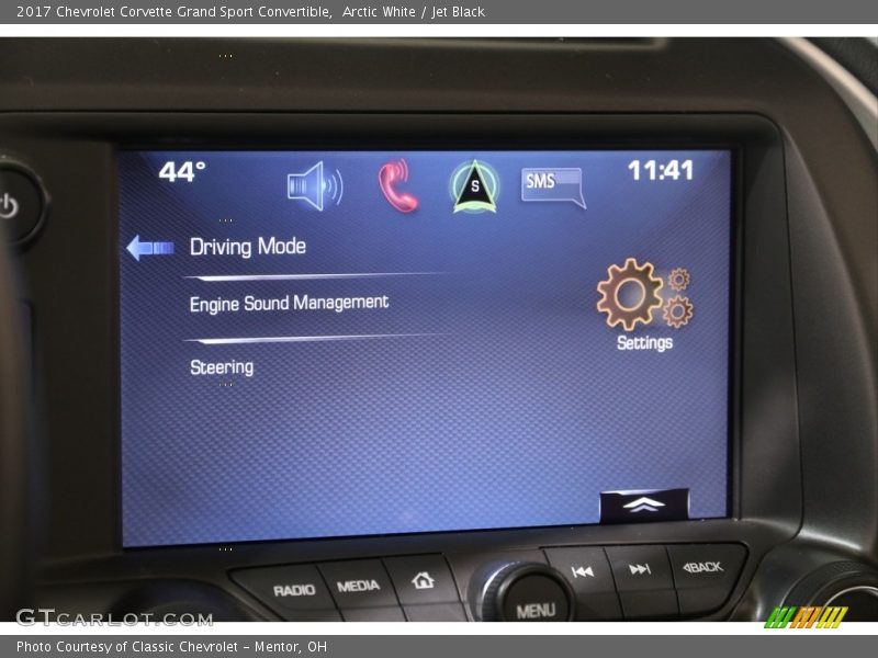 Arctic White / Jet Black 2017 Chevrolet Corvette Grand Sport Convertible