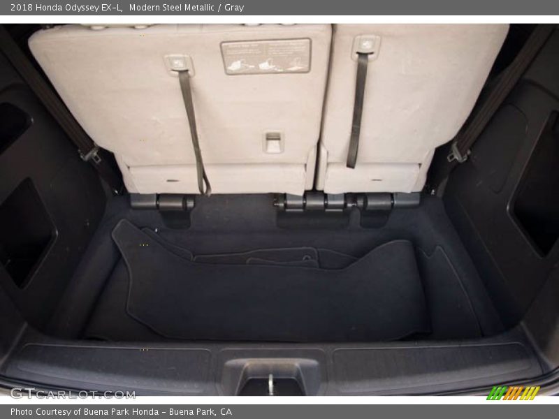 Modern Steel Metallic / Gray 2018 Honda Odyssey EX-L